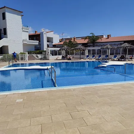 Two Bed Duplex With Spectacular Views Апартаменты Сан Мигель